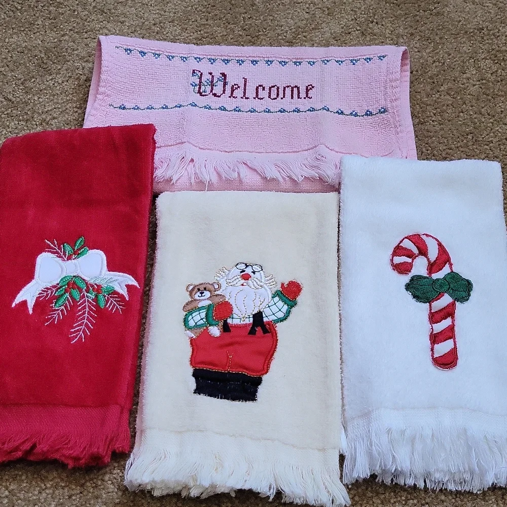 Fingertip Towels - Set of 4